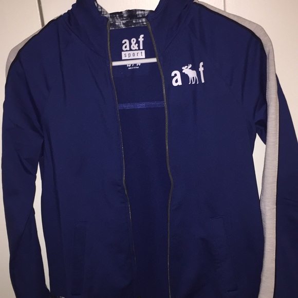 Abercrombie sport jacket - Picture 3 of 3